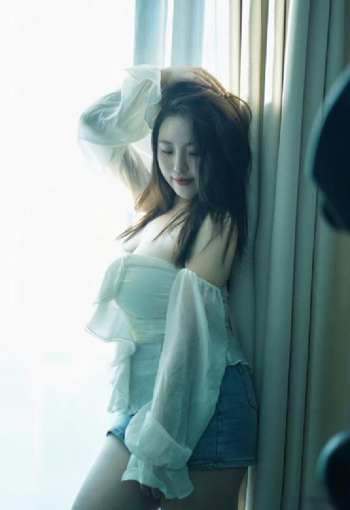 极品微胖辣妹牛莎莎